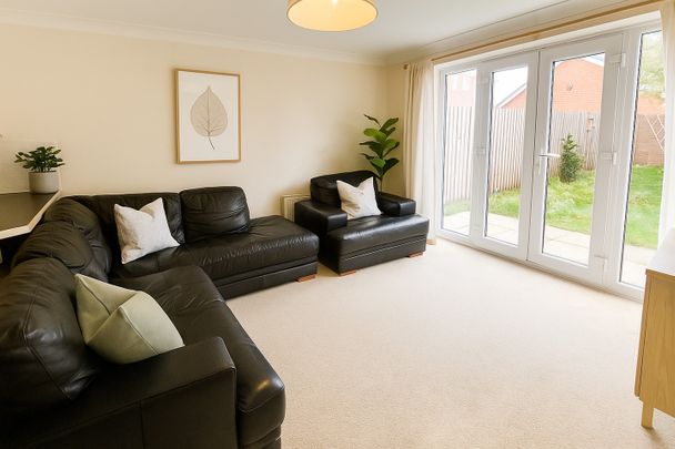 5 Bed Terraced House, Filton Avenue, BS7 - Photo 1