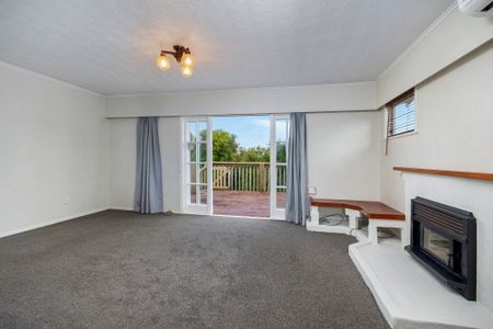 A home to enjoy - Photo 2