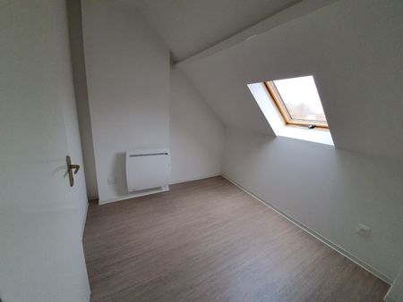 Location Appartement 2 pièces 54m² LENS 62300 - Photo 4
