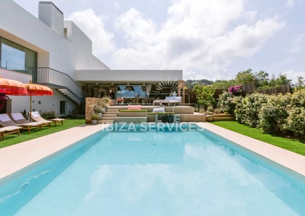 Perfect Family house with 4 bedrooms near Cala comta