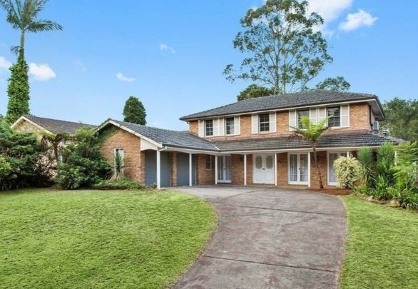 Exceptional Family Living & Entertaining in a Prime West Pennant Hills Setting - Photo 1