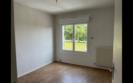 Location Appartement 4 pièces 80 m² Cluis - Photo 4