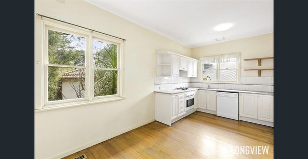 Location Plus Easy Living - Photo 1