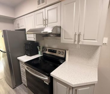 For Lease - 55 Elm Drive Unit# 1401, Mississauga, Ontario - Photo 2