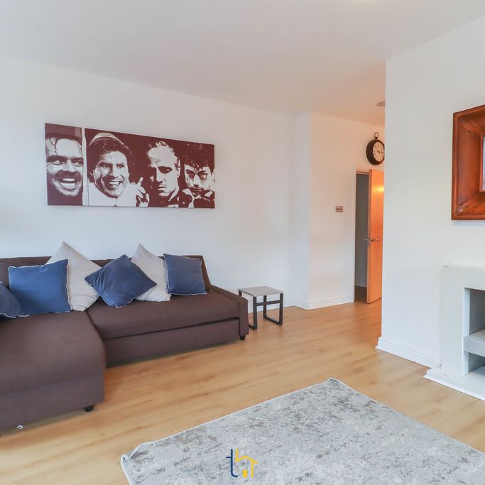 2 bed flat to rent in Millstone Lane, Leicester, LE1 - Photo 1