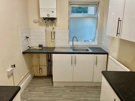 1 bedroom flat to rent - Photo 4