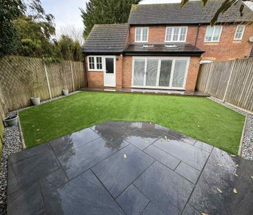 2 bedroom semi-detached house to rent - Photo 5