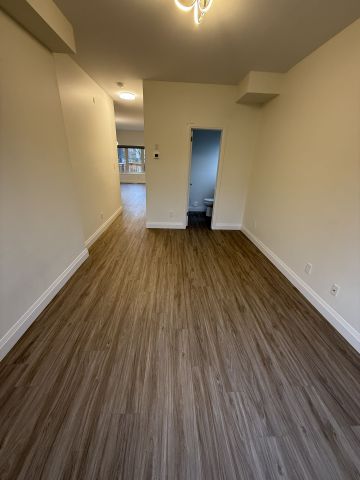 For Lease - 216 Union Street, Cambridge, Ontario - Photo 5