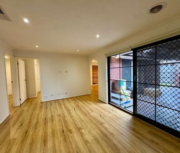 Spacious Family Home in a Convenient Location - Photo 5