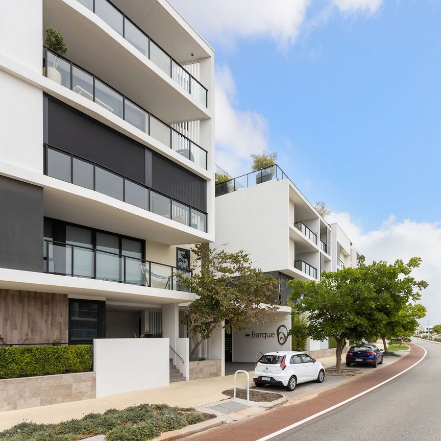 26/77 Orsino Boulevard, North Coogee. - Photo 1