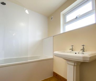 Raglan Place, Burnopfield, NE16 - Photo 6