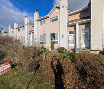 For Lease - 104 Esterlawn Private, McKellar Heights - Glabar Park a... - Photo 1