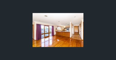 Perfect Family Home! - Photo 4