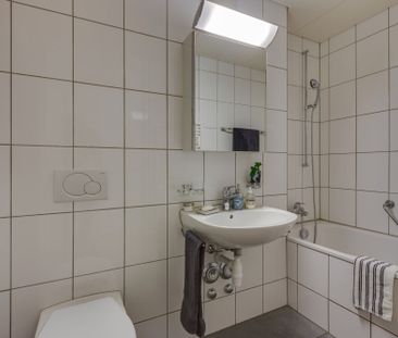 Moderne Wohnung in einem ruhigen Quartier! - Photo 6