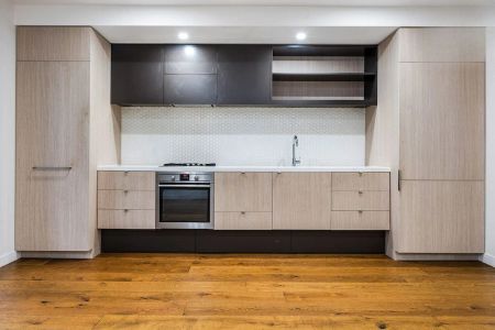 Unit 305/14 Anderson Street, West Melbourne. - Photo 2