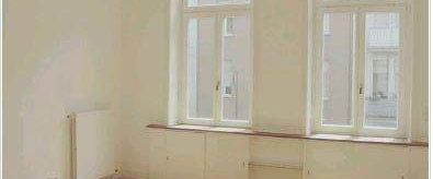 124 m² Altbauflair, 2 Balkone, Einbauküche! - Photo 1