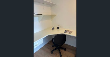 $260 per week - Private, ensuite bedroom - freshly painted. - Photo 4