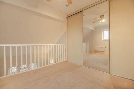 Broad Oaks, Wickford - Photo 5