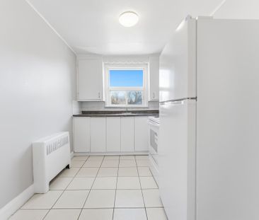 For Lease - 1047 Churchill Avenue Unit# 5, Oakville, Ontario - Photo 6