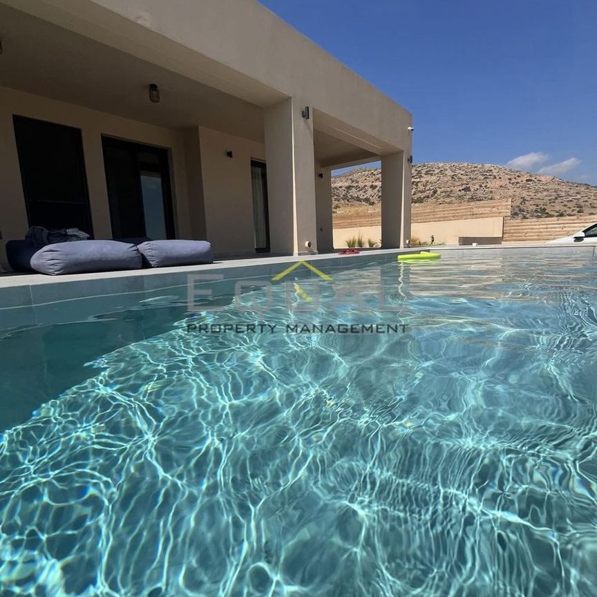 Βίλα για ενοικίαση Ανάβυσσος - Photo 1