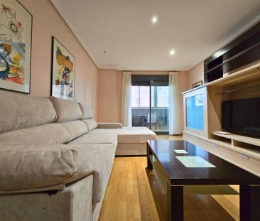 Piso de alquiler en Ciutat Universitària - Photo 3