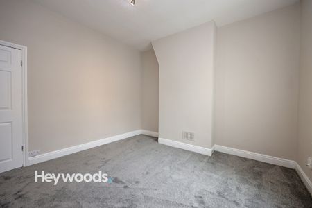 2 bed terraced house to rent in Clare Street, Basford, Stoke-on-trent - Photo 3