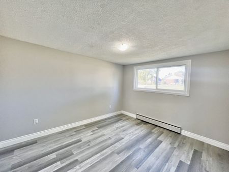 For Lease - 1 Balfour Place Unit# 1, London East, Ontario - Photo 3