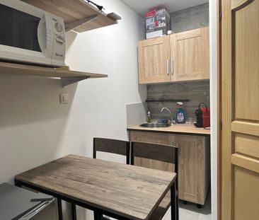 Location Appartement 1 pièce 10m² ISTRES 13800 - Photo 1