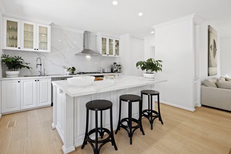 Luxury living within highly sort after location- 6 month lease! - Photo 3
