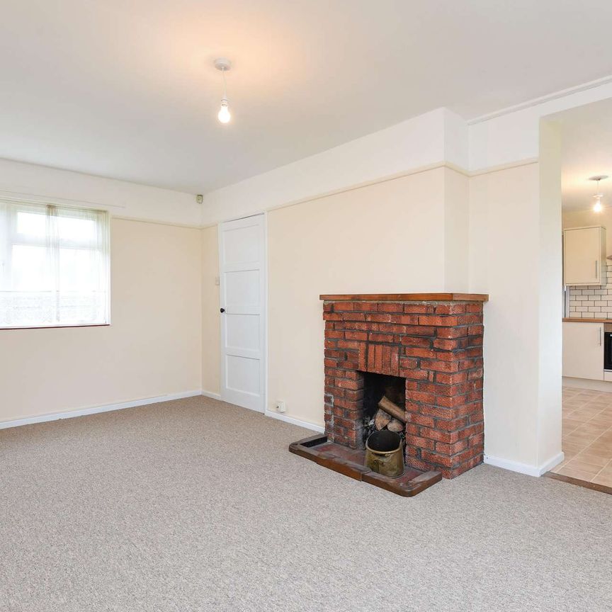Two bedroom cottage with good sized garden and off road parking, in a sought after location. - Photo 1