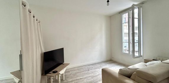 Location Appartement 1 pièce 22m² ST LAURENT DU VAR 06700 - Photo 2