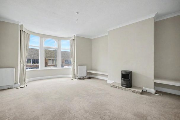 3 bedroom apartment to rent - Photo 1