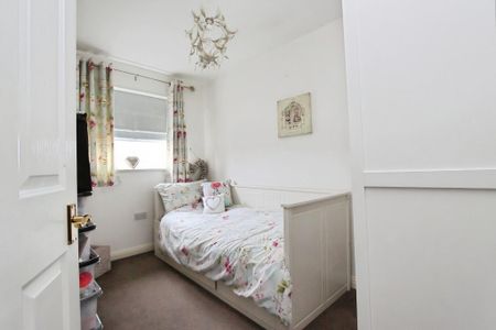 2 bedroom townhouse to rent - Photo 2