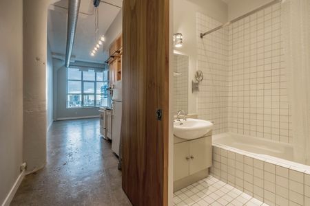 For Lease - 155 Dalhousie Street Unit# 843, Toronto, Ontario - Photo 2