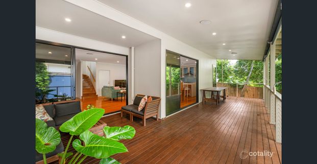 Spacious, Private & Perfectly Positioned Family Home - Photo 1