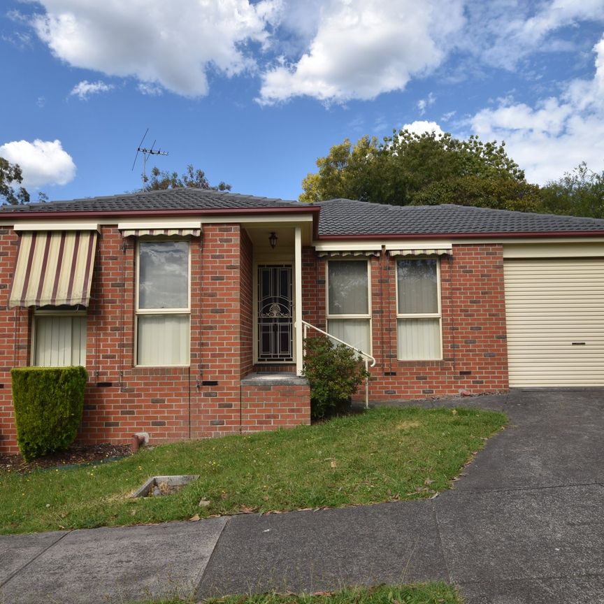 1A/1 Bathurst Street, Mooroolbark - Photo 1