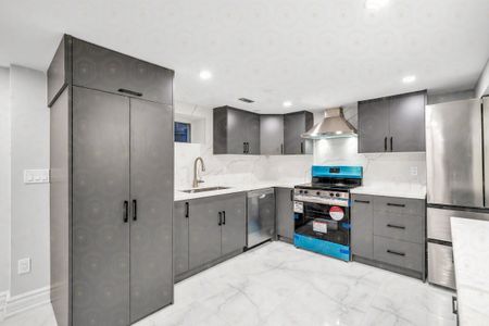 For Lease - 1391 Garvolin Avenue Unit# Basement, Pickering, Ontario - Photo 4