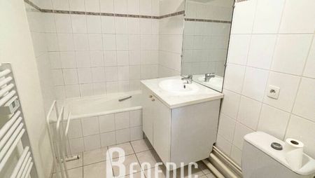 Grand studio avec parking - SAURUPT - Photo 5