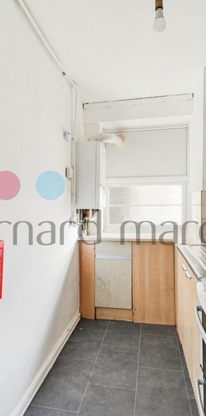 London Road - Photo 1