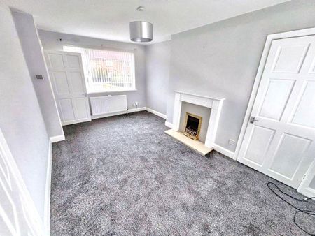 3 bed terraced house to rent in SR7 - Photo 4