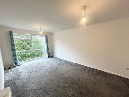 Meyrick Court, Bournemouth - Photo 1