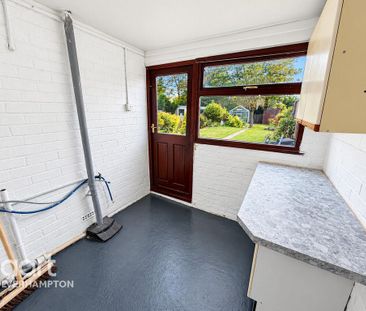 2 bedroom semi-detached house to rent - Photo 3