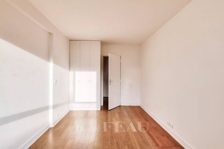 Location appartement, Paris 17ème (75017), 2 pièces, 55.12 m², ref 85463000 - Photo 5