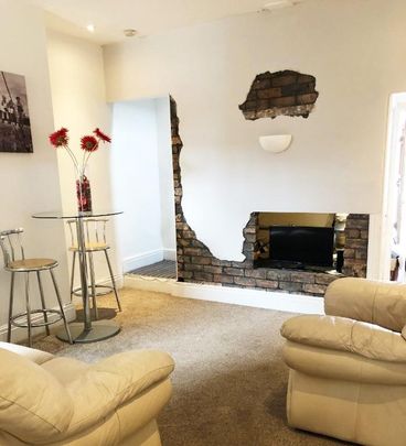 4 bedroom house share to rent - Photo 1