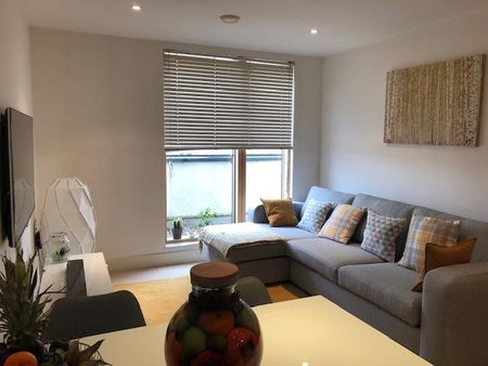 2 bedroom apartment to rent - Photo 2