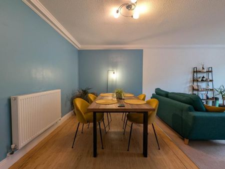 2 bedroom flat to rent - Photo 4
