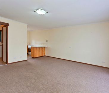 Neat and Sweet! - Photo 1