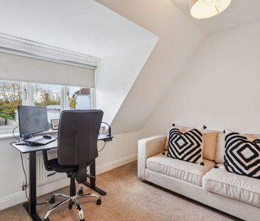 2 bedroom semi-detached house to rent - Photo 5