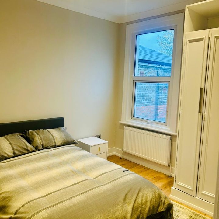 2 Bed Flat, Cobbold Road, NW10 - Photo 1