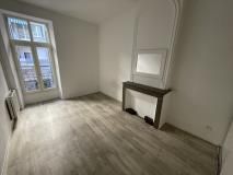 Location Appartement 3 pièces 73m² NIMES 30000 - Photo 2
